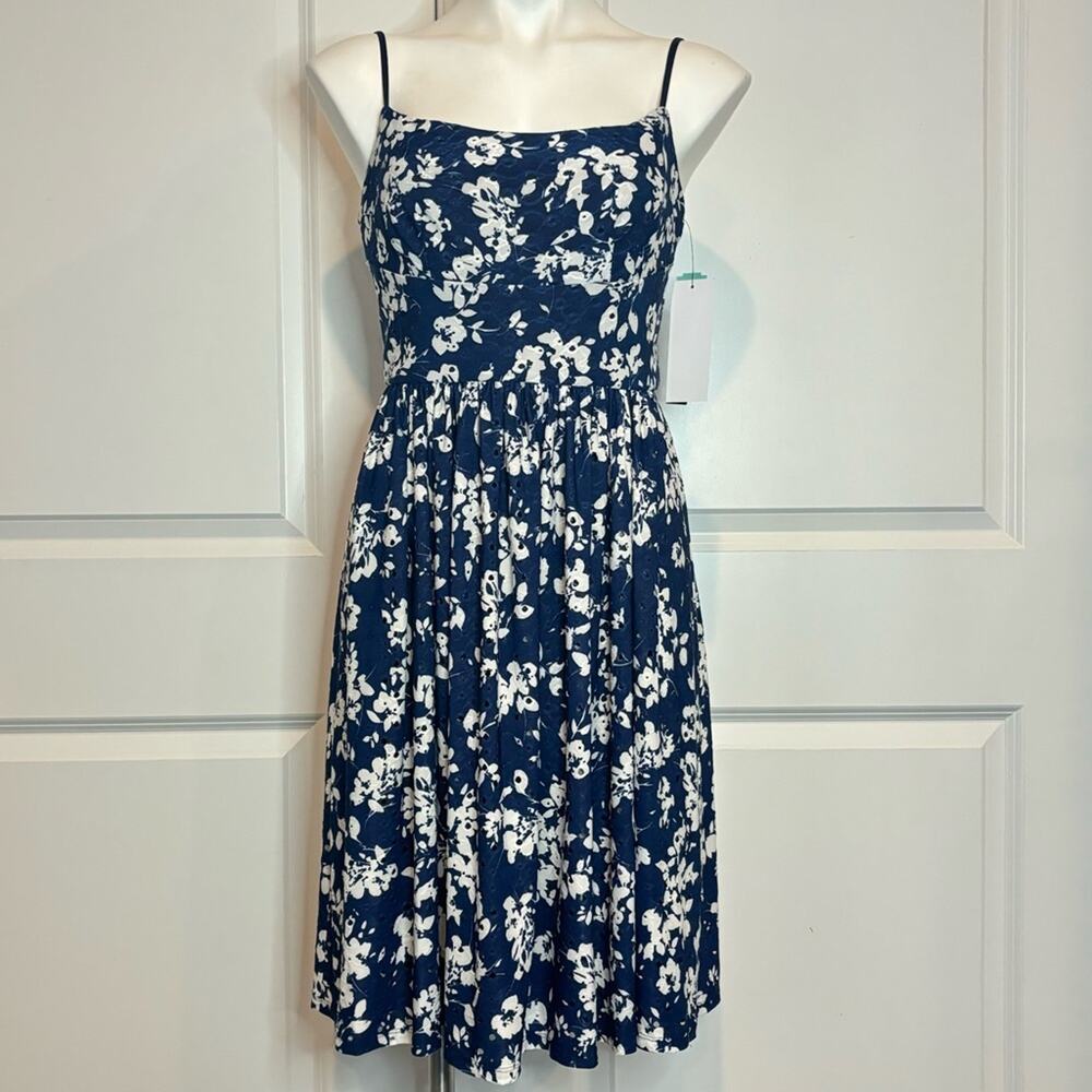 NWT Adorne Lucie Knit Eyelet Navy White Floral Dress 4